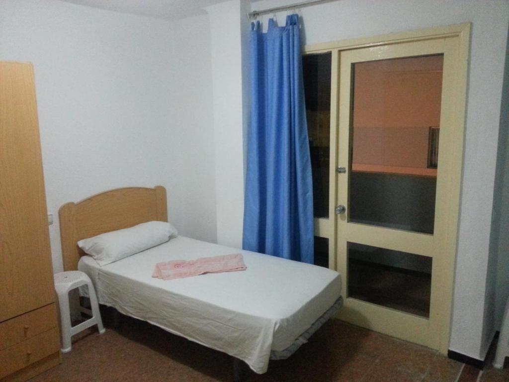 Hostal Casa De Huespedes San Fernando - Adults Only Playa del Ingles  Room photo